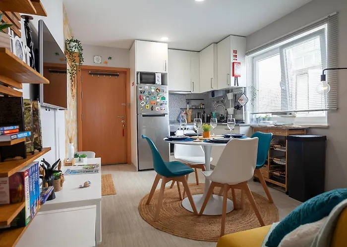 Casita Sao Goncalinho By Sweet Apartment