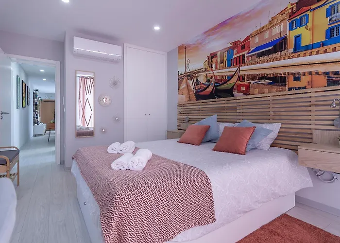 Casita Sao Goncalinho By Sweet Apartment